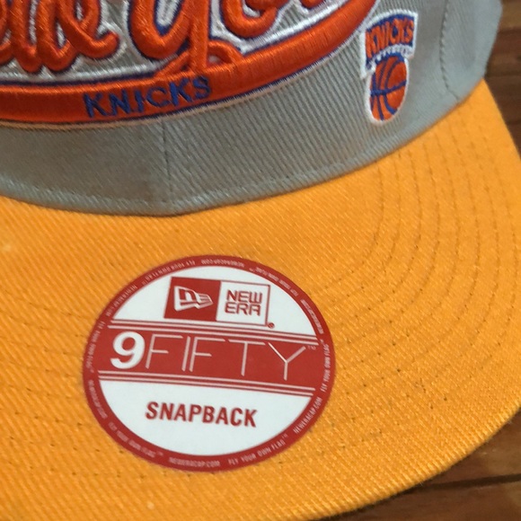 Vintage grey/yellow new york knicks hat - Picture 5 of 5